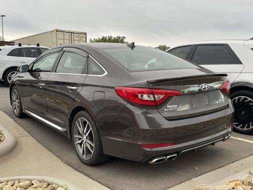 Dark Truffle 2015 Hyundai SONATA Sport 2.0T