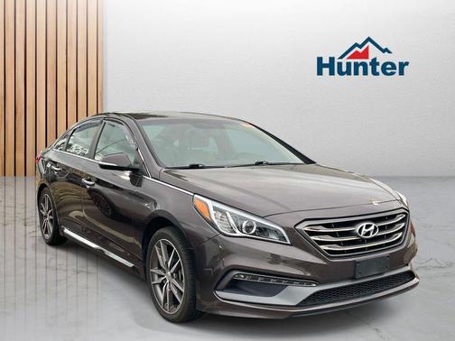 Dark Truffle 2015 Hyundai SONATA Sport 2.0T