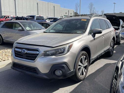 Tungsten Metallic 2018 Subaru Outback 2.5i Limited