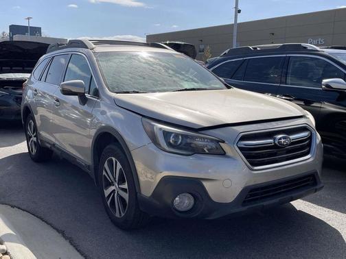 Tungsten Metallic 2018 Subaru Outback 2.5i Limited