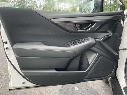 2024 Subaru Outback Base (CVT)