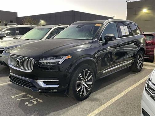 2024 Volvo XC90 B6 Plus Bright Theme 7-Seater