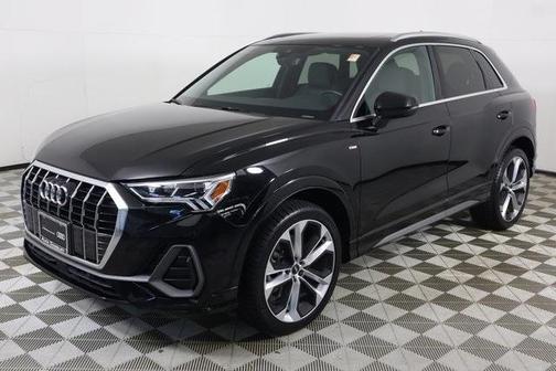 Photo 3 of 30 of 2020 Audi Q3 2.0T Premium Plus