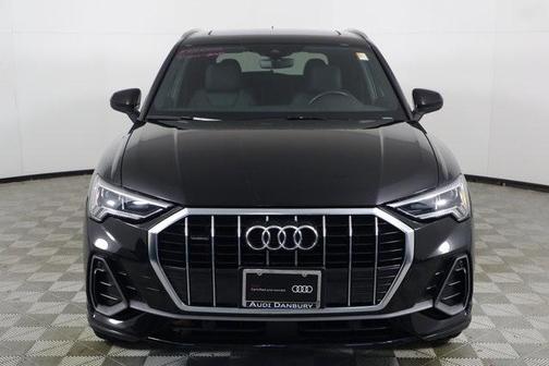 Photo 2 of 30 of 2020 Audi Q3 2.0T Premium Plus