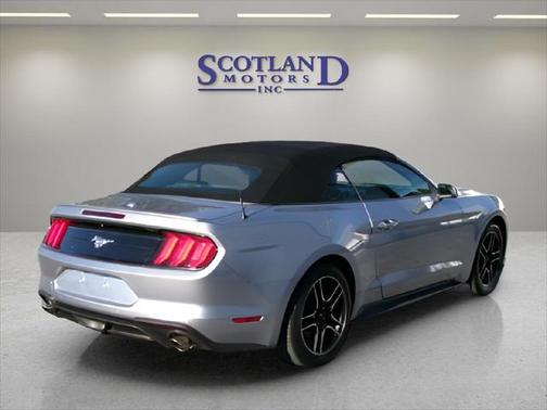 2022 Ford Mustang EcoBoost Premium
