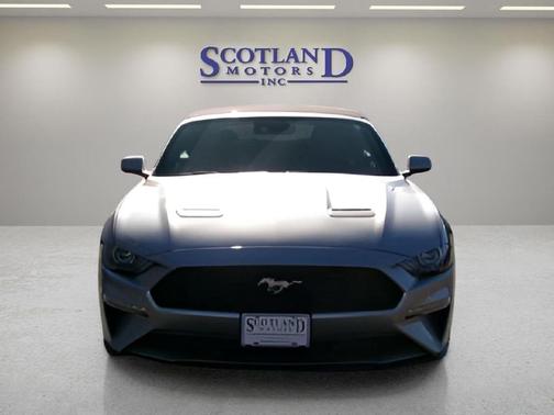 2022 Ford Mustang EcoBoost Premium