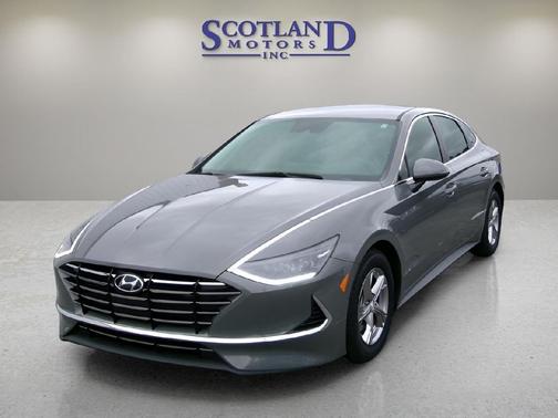 2023 Hyundai SONATA SE