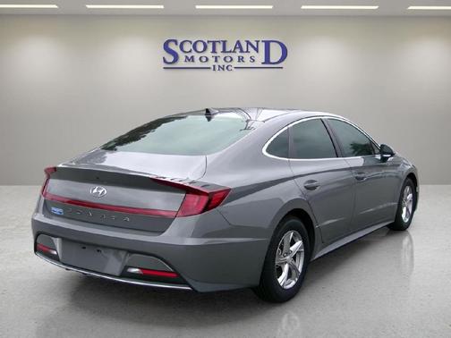 2023 Hyundai SONATA SE