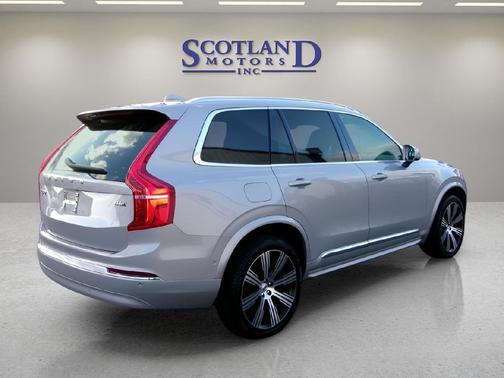 2024 Volvo XC90 B6 Plus Bright Theme 7-Seater