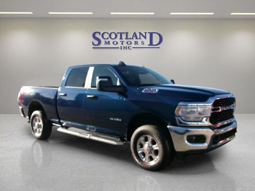 2024 RAM 2500 Big Horn Crew Cab 4x4 6'4' Box