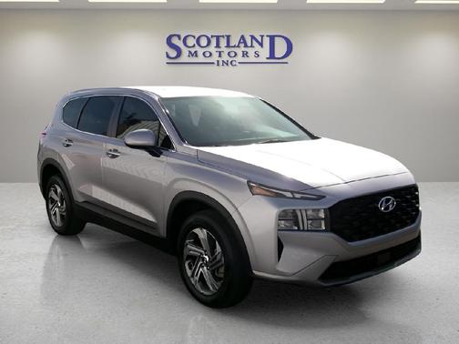 2022 Hyundai SANTA FE SE