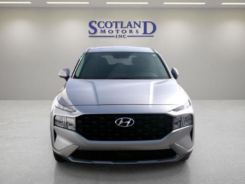 2022 Hyundai SANTA FE SE