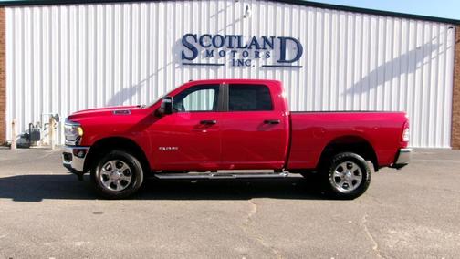 2024 RAM 2500 Big Horn Crew Cab 4x4 6'4' Box