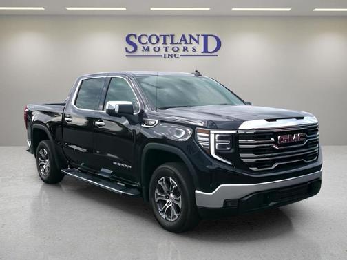 Onyx Black 2026 GMC Sierra 1500 SLT