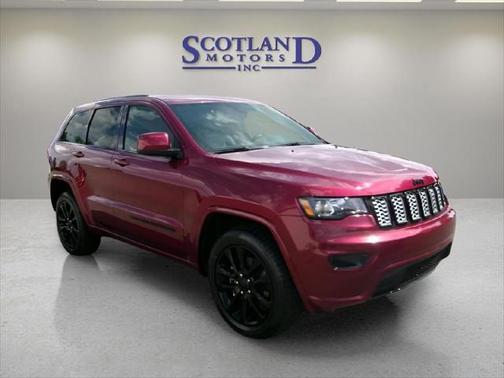 2022 Jeep Grand Cherokee Laredo