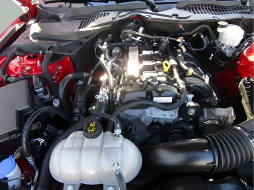 2022 Ford Mustang EcoBoost