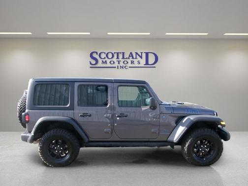 2025 Jeep Wrangler 4xe Willys