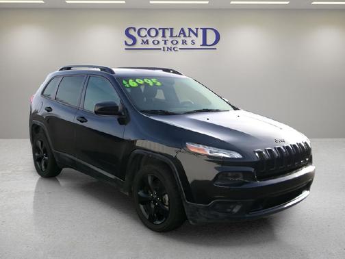 2016 Jeep Cherokee Sport