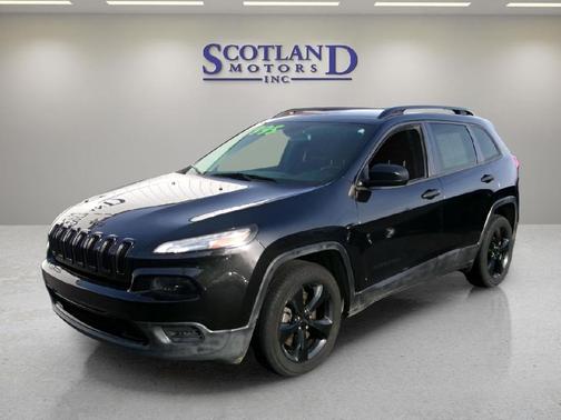 2016 Jeep Cherokee Sport
