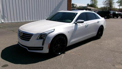 Crystal White Tricoat 2017 Cadillac CT6 3.6L Base