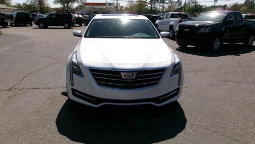 Crystal White Tricoat 2017 Cadillac CT6 3.6L Base