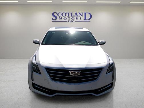 Crystal White Tricoat 2017 Cadillac CT6 3.6L Base