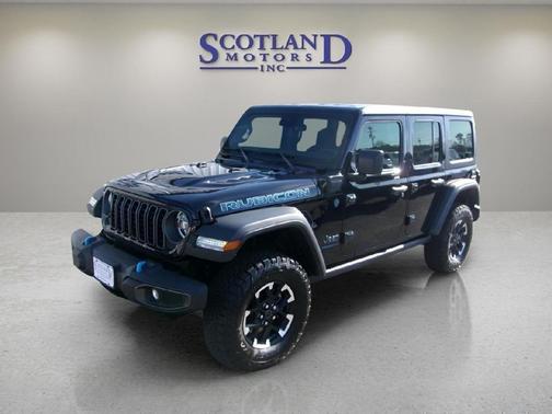 Black Clearcoat 2025 Jeep Wrangler 4xe Rubicon