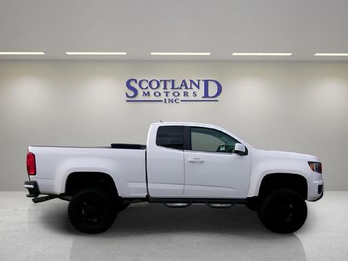 2017 Chevrolet Colorado WT