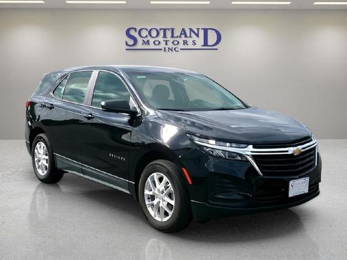 Mosaic Black Metallic 2024 Chevrolet Equinox LS