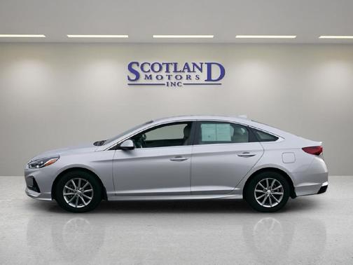 Symphony Silver 2019 Hyundai SONATA SE