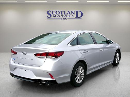 Symphony Silver 2019 Hyundai SONATA SE