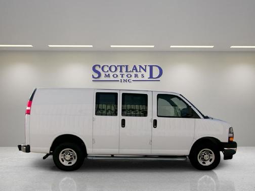 2024 Chevrolet Express 2500 RWD 2500 Regular Wheelbase WT