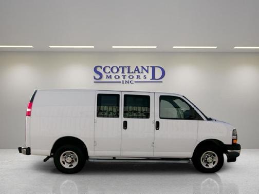 Summit White 2024 Chevrolet Express 2500 LT