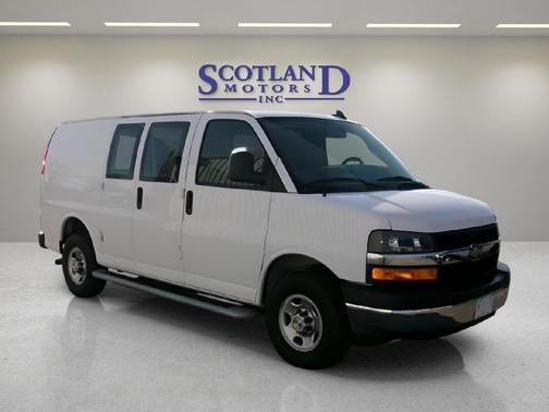 2024 Chevrolet Express 2500 RWD 2500 Regular Wheelbase WT