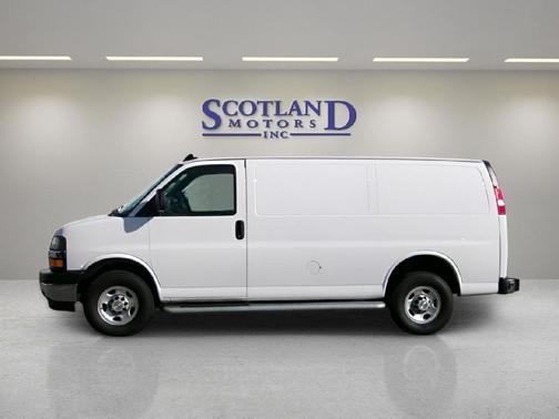 Summit White 2024 Chevrolet Express 2500 LT