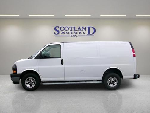 2023 GMC Savana 2500 Work Van