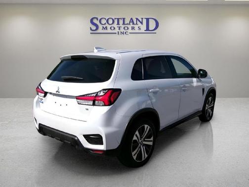 2024 Mitsubishi Outlander Sport 2.0 ES