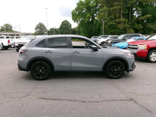 Urban Gray Pearl 2025 Honda HR-V AWD Sport