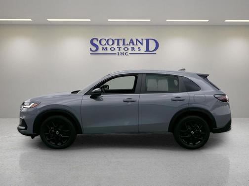 Urban Gray Pearl 2025 Honda HR-V AWD Sport