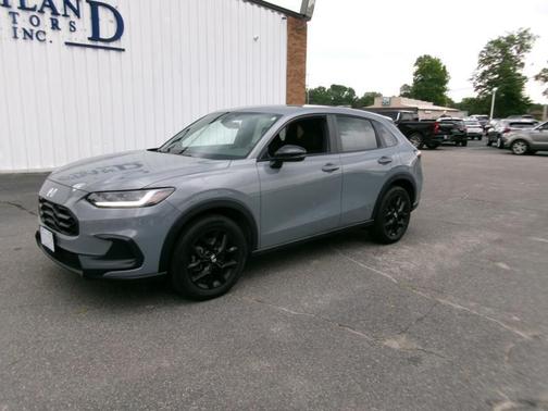 Urban Gray Pearl 2025 Honda HR-V AWD Sport