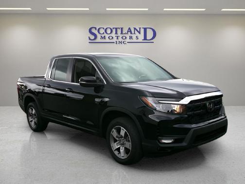 Crystal Black Pearl 2025 Honda Ridgeline RTL