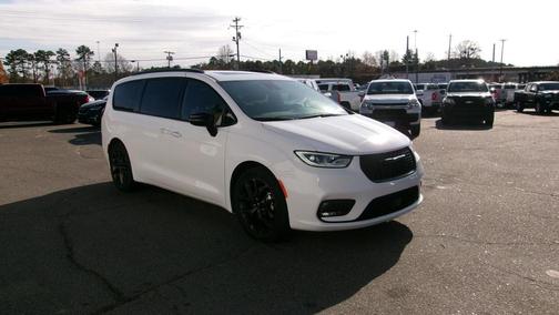 2025 Chrysler Pacifica Limited