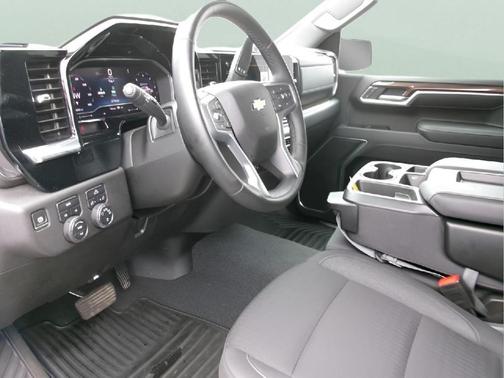 Black 2025 Chevrolet Silverado 1500 LT