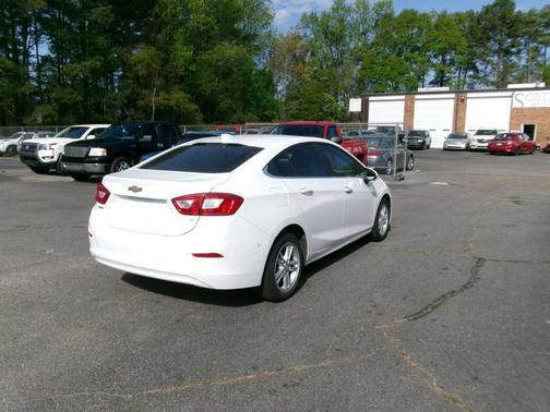2018 Chevrolet Cruze LT