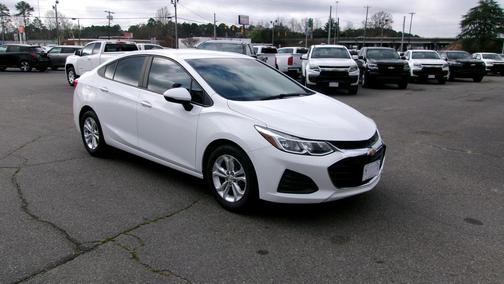 2019 Chevrolet Cruze LS