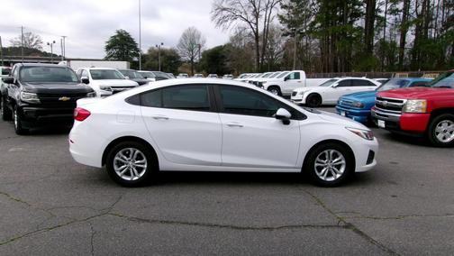 2019 Chevrolet Cruze LS