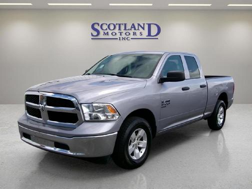 Billet Silver Metallic Clearcoat 2024 RAM 1500 Classic SLT