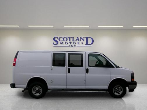 2024 GMC Savana 2500 Work Van