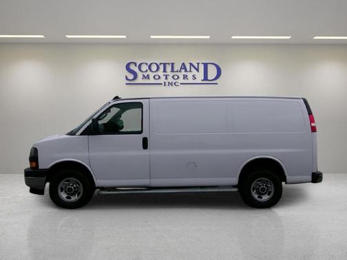 2024 GMC Savana 2500 Work Van