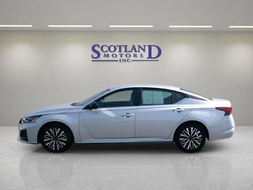 Brilliant Silver Metallic 2025 Nissan Altima 2.5 SV